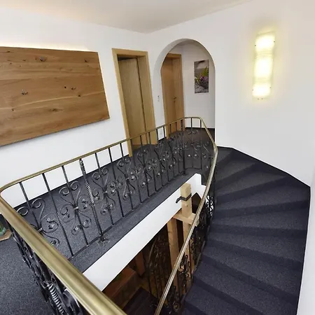 Haus Schallner 아파트
